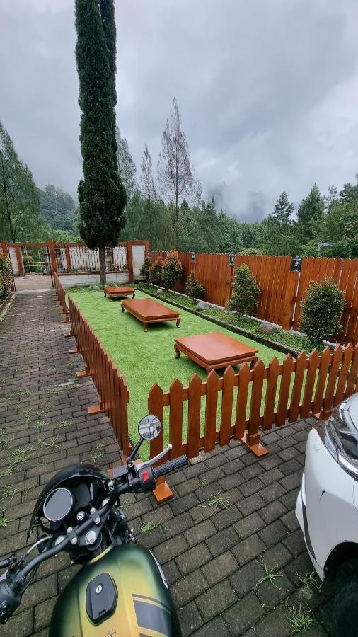 Arum Bromo Villas Ngadisari Екстер'єр фото